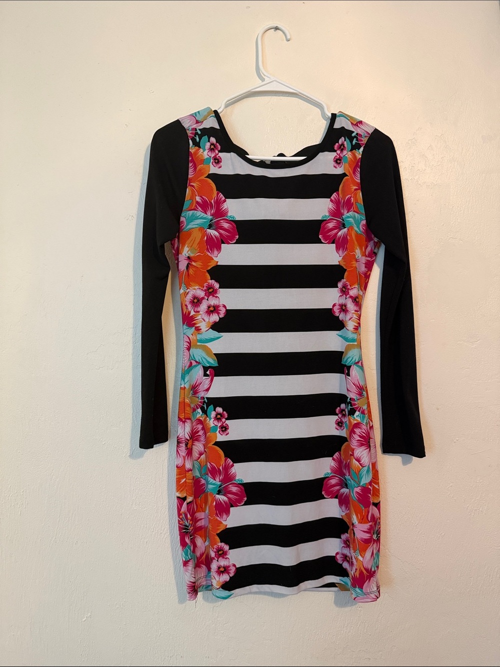 2B Bebe Black & White Striped Floral Long Sleeve Bodycon Dress